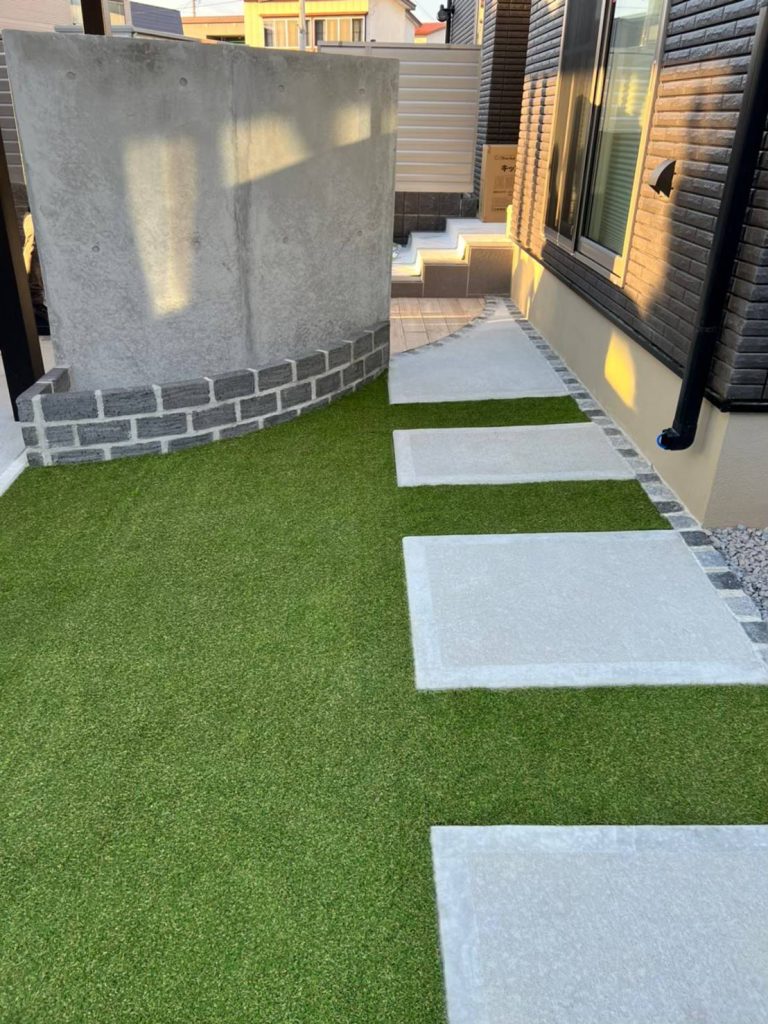 玄関前　リフォーム　エクステリア　合同会社MAKER