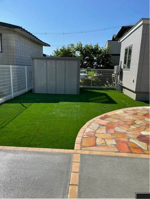 コンクリート　合同会社MAKER　乱形