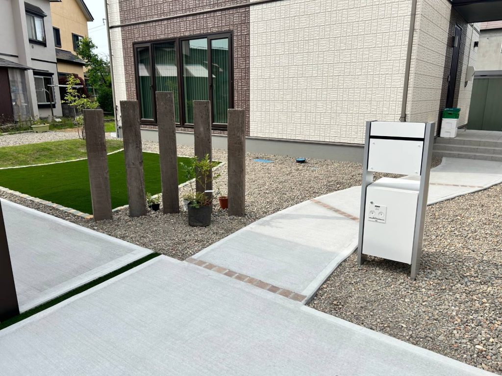 機能門扉　LIXIL　エクステリア　外構工事