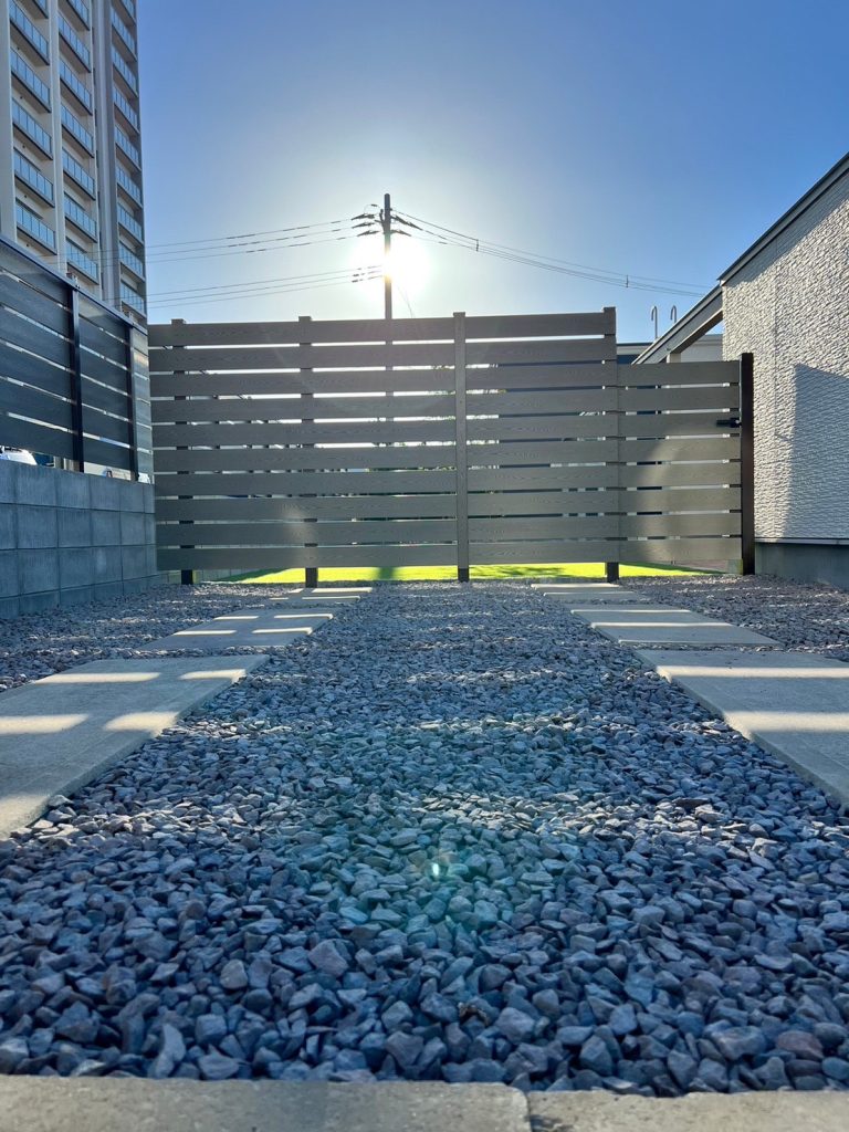 フェンス　門扉　八戸　外構工事