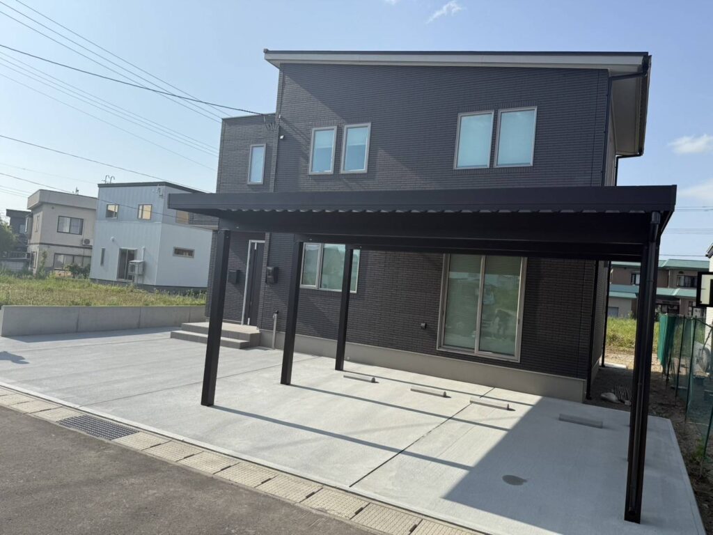 カーポート　エクステリア