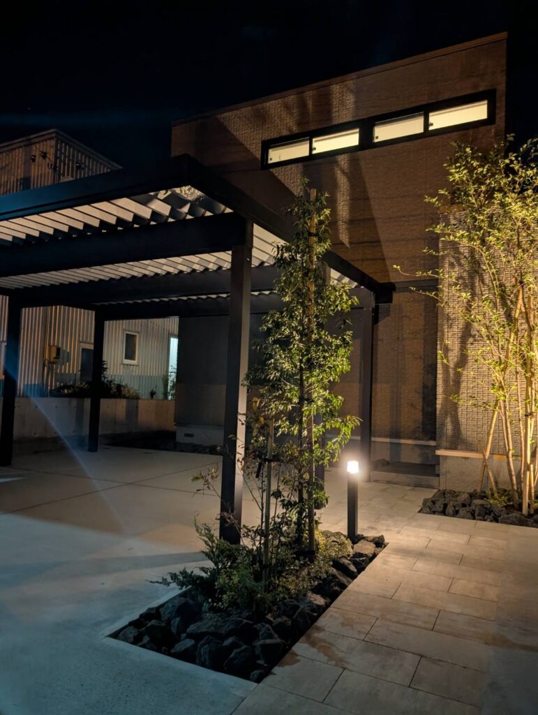 カーポート 玄関アプローチ